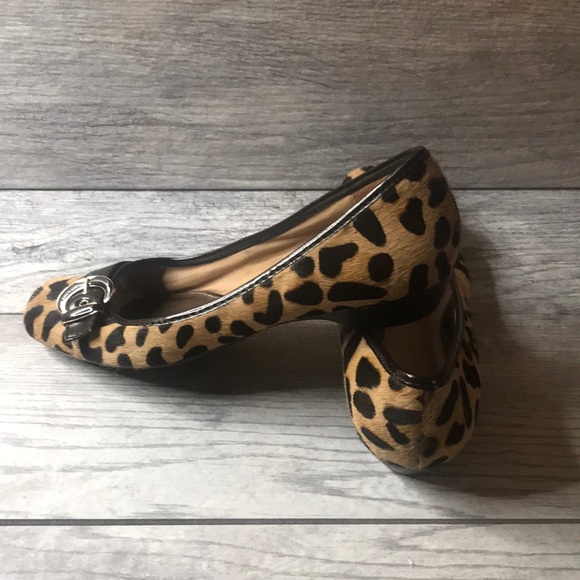 Bandalino Animal Leopard Print Shoes - Picture 4 of 6